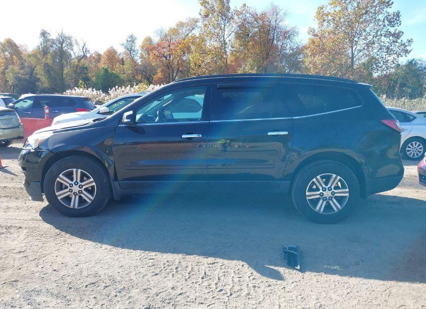 Photo 15 of 2017 Chevrolet Traverse 2LT (VIN 1GNKVHKDXHJ130521)