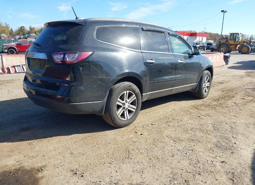 Photo 4 of 2017 Chevrolet Traverse 2LT (VIN 1GNKVHKDXHJ130521)