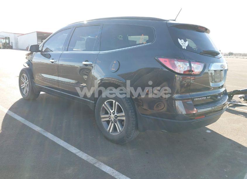 Photo 3 of 2017 Chevrolet Traverse 2LT (VIN 1GNKVHKDXHJ160280)