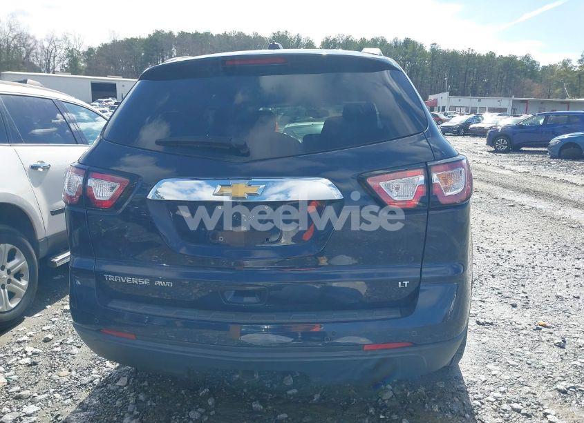Photo 16 of 2017 Chevrolet Traverse 2LT (VIN 1GNKVHKDXHJ173627)