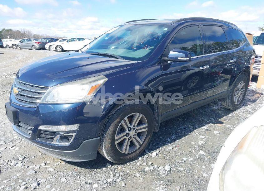 Photo 2 of 2017 Chevrolet Traverse 2LT (VIN 1GNKVHKDXHJ173627)