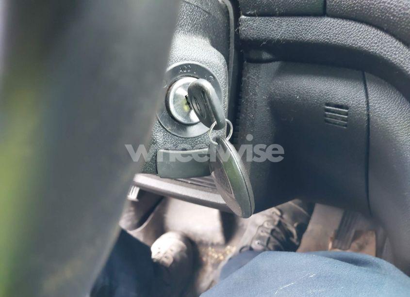 Photo 11 of 2017 Chevrolet Traverse 2LT (VIN 1GNKVHKDXHJ176530)