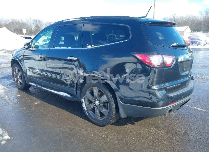 Photo 3 of 2017 Chevrolet Traverse 2LT (VIN 1GNKVHKDXHJ236306)