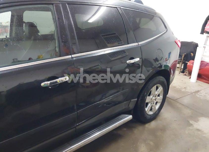 Photo 6 of 2012 Chevrolet Traverse 2LT (VIN 1GNKVJED0CJ128174)