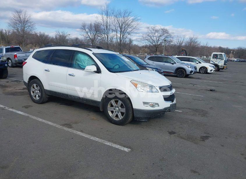 2012 Chevrolet Traverse 2LT (VIN 1GNKVJED0CJ325104) main photo