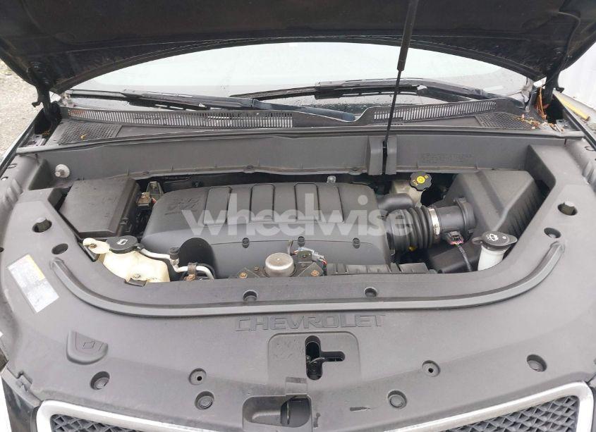 Photo 10 of 2011 Chevrolet Traverse 2LT (VIN 1GNKVJED1BJ124634)