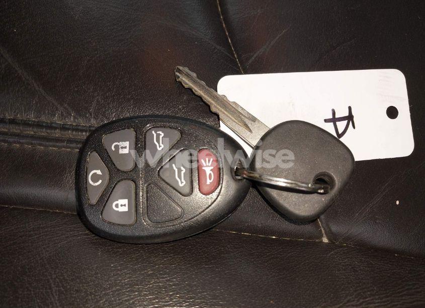 Photo 11 of 2011 Chevrolet Traverse 2LT (VIN 1GNKVJED1BJ124634)