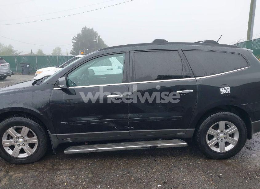 Photo 14 of 2011 Chevrolet Traverse 2LT (VIN 1GNKVJED1BJ124634)