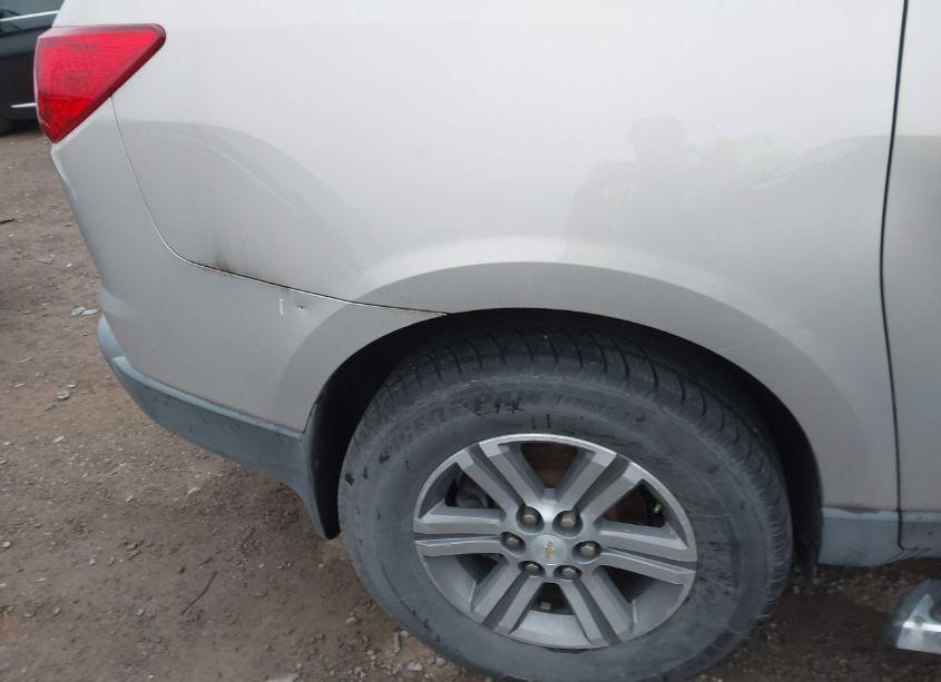 Photo 6 of 2011 Chevrolet Traverse 2LT (VIN 1GNKVJED2BJ146495)