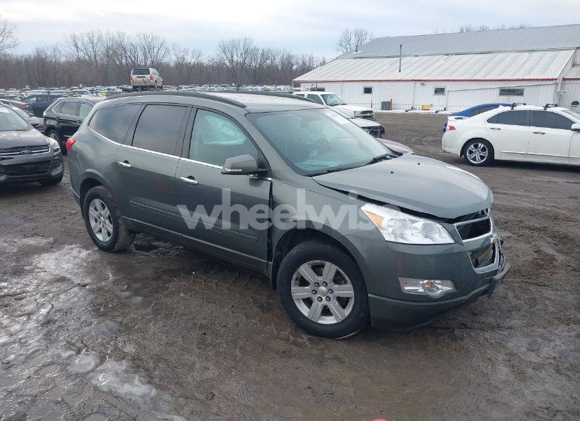 2011 Chevrolet Traverse 2LT (VIN 1GNKVJED2BJ261520) main photo