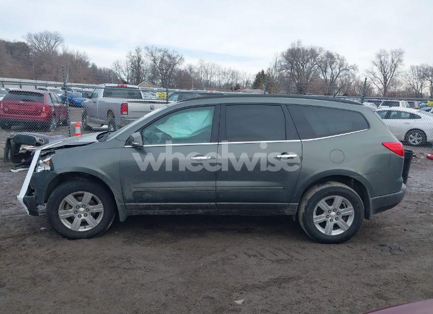 Photo 14 of 2011 Chevrolet Traverse 2LT (VIN 1GNKVJED2BJ261520)
