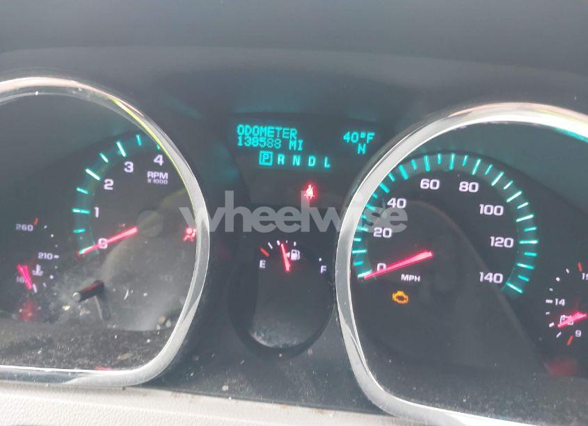 Photo 7 of 2011 Chevrolet Traverse 2LT (VIN 1GNKVJED2BJ261520)