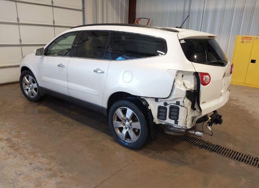 Photo 3 of 2011 Chevrolet Traverse 2LT (VIN 1GNKVJED2BJ361097)