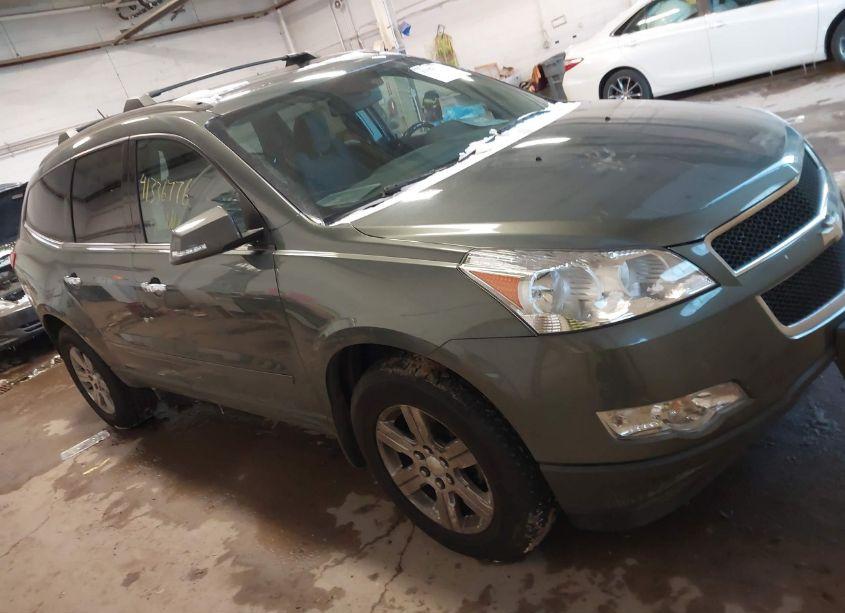 2011 Chevrolet Traverse 2LT (VIN 1GNKVJED3BJ106510) main photo