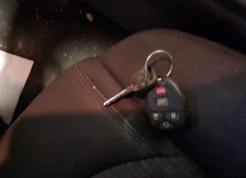 Photo 11 of 2011 Chevrolet Traverse 2LT (VIN 1GNKVJED3BJ106510)