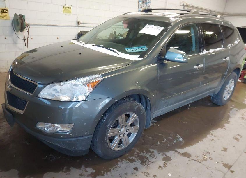 Photo 2 of 2011 Chevrolet Traverse 2LT (VIN 1GNKVJED3BJ106510)