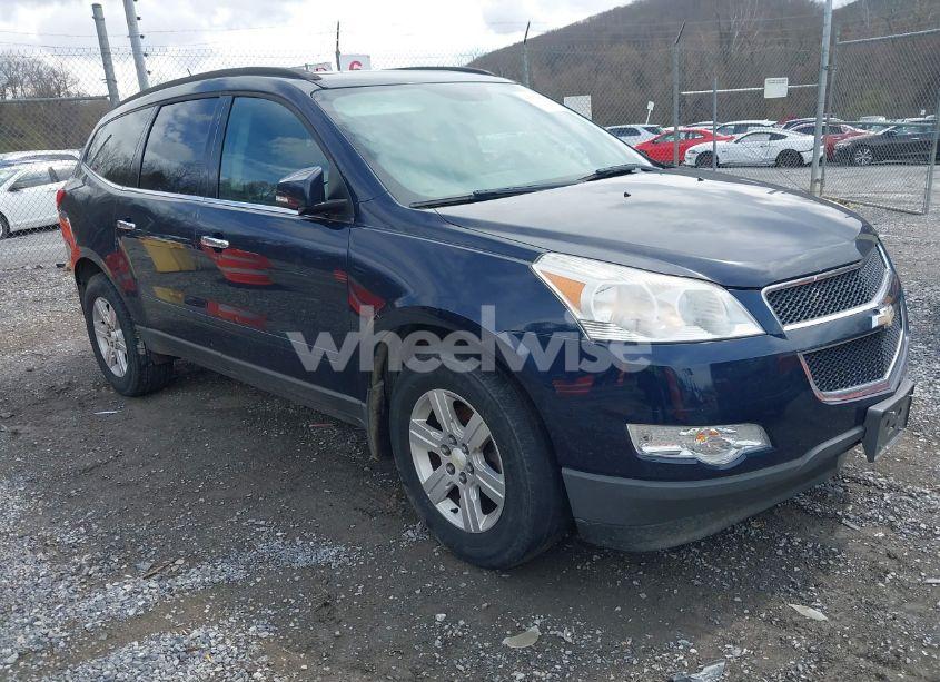 2011 Chevrolet Traverse 2LT (VIN 1GNKVJED3BJ152242) main photo