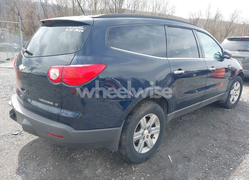 Photo 4 of 2011 Chevrolet Traverse 2LT (VIN 1GNKVJED3BJ152242)