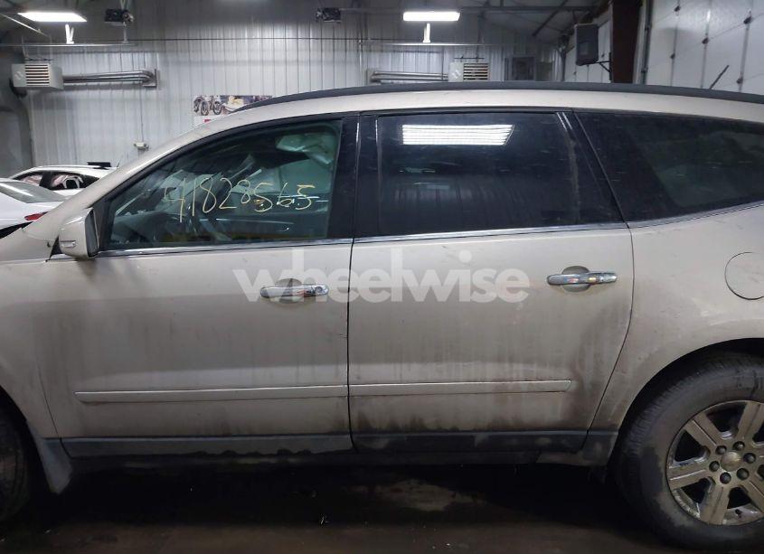Photo 14 of 2012 Chevrolet Traverse 2LT (VIN 1GNKVJED3CJ231024)