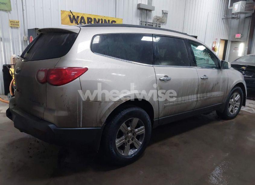 Photo 4 of 2012 Chevrolet Traverse 2LT (VIN 1GNKVJED3CJ231024)