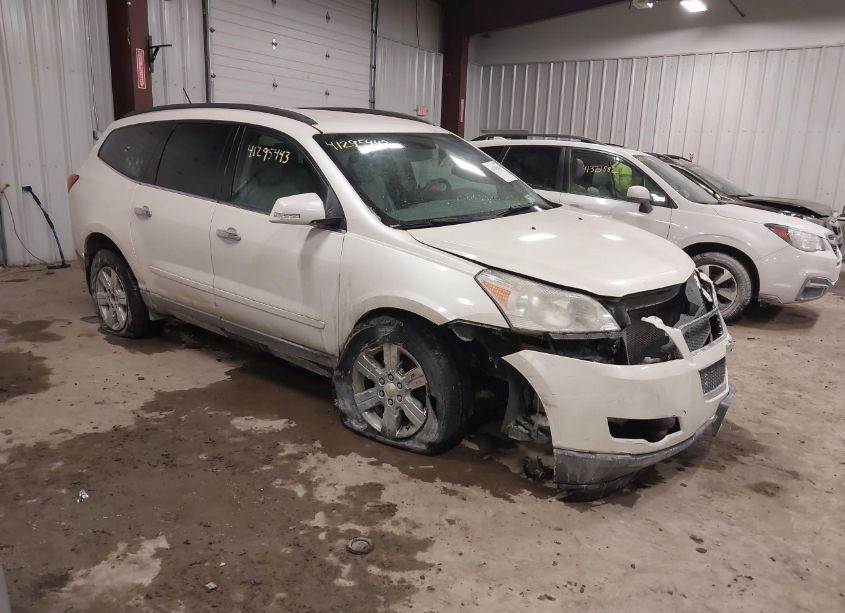 2011 Chevrolet Traverse 2LT (VIN 1GNKVJED4BJ124014) main photo