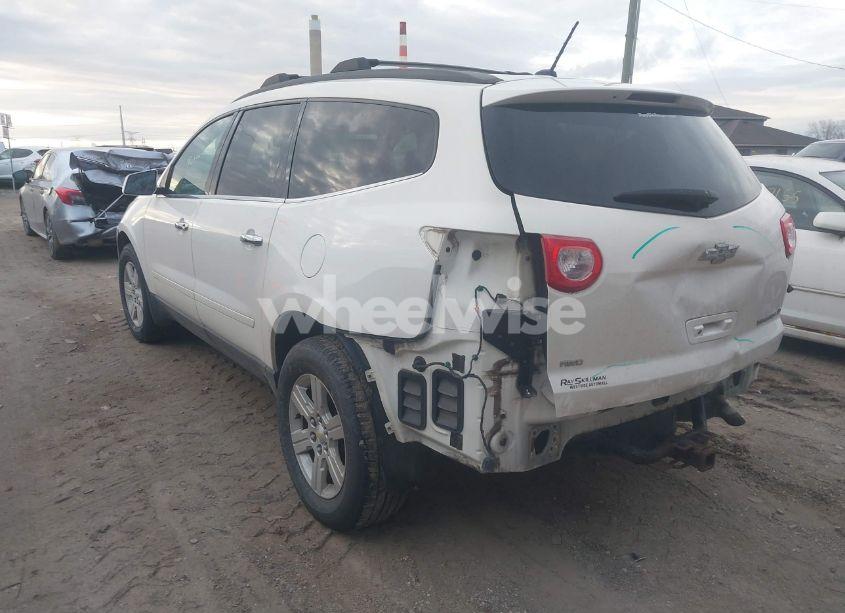 Photo 3 of 2011 Chevrolet Traverse 2LT (VIN 1GNKVJED4BJ347041)