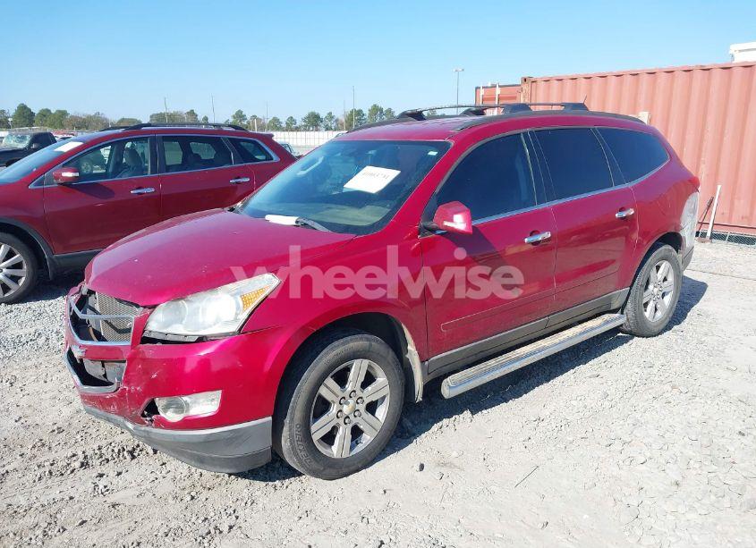 Photo 2 of 2012 Chevrolet Traverse 2LT (VIN 1GNKVJED5CJ152552)