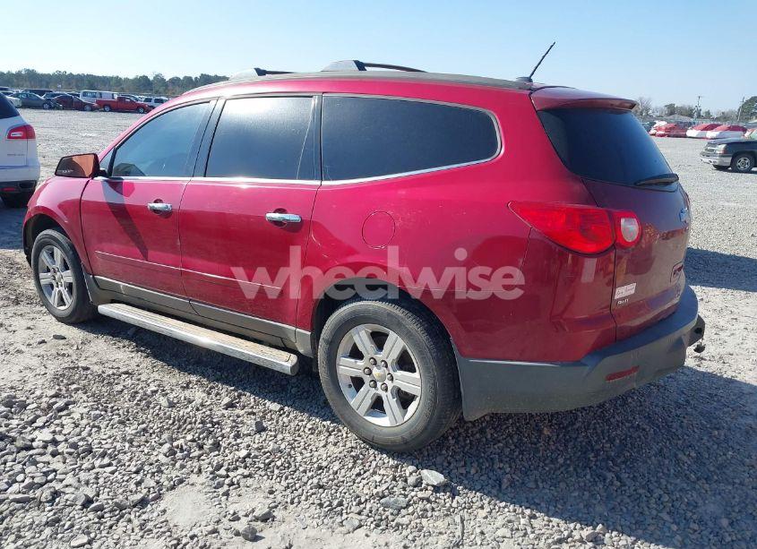 Photo 3 of 2012 Chevrolet Traverse 2LT (VIN 1GNKVJED5CJ152552)