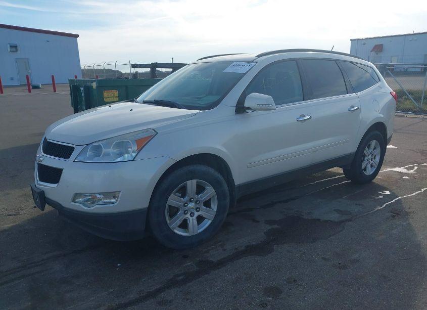 Photo 2 of 2012 Chevrolet Traverse 2LT (VIN 1GNKVJED5CJ333571)