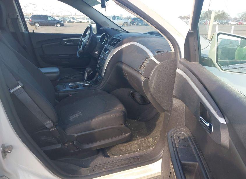 Photo 5 of 2012 Chevrolet Traverse 2LT (VIN 1GNKVJED5CJ333571)