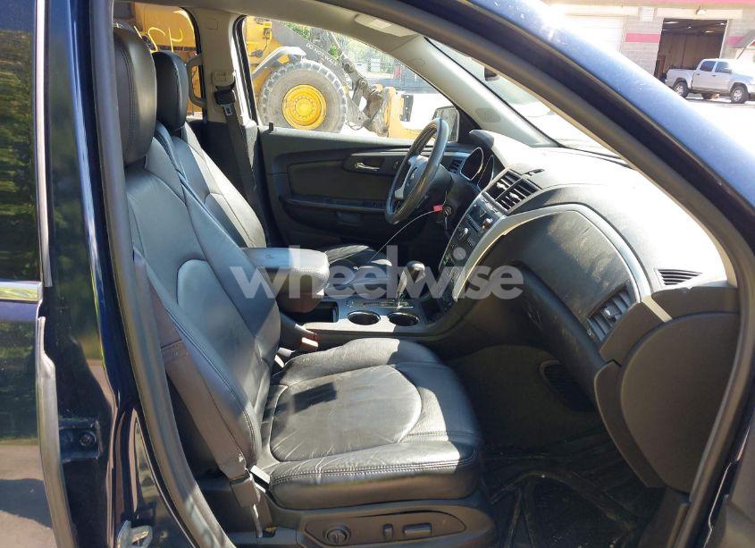 Photo 5 of 2012 Chevrolet Traverse 2LT (VIN 1GNKVJED5CJ353562)