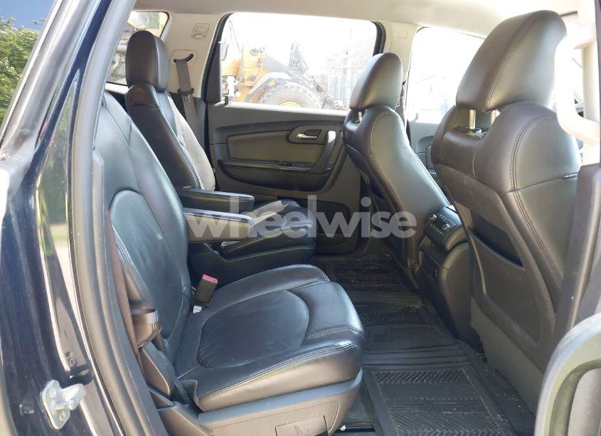 Photo 8 of 2012 Chevrolet Traverse 2LT (VIN 1GNKVJED5CJ353562)