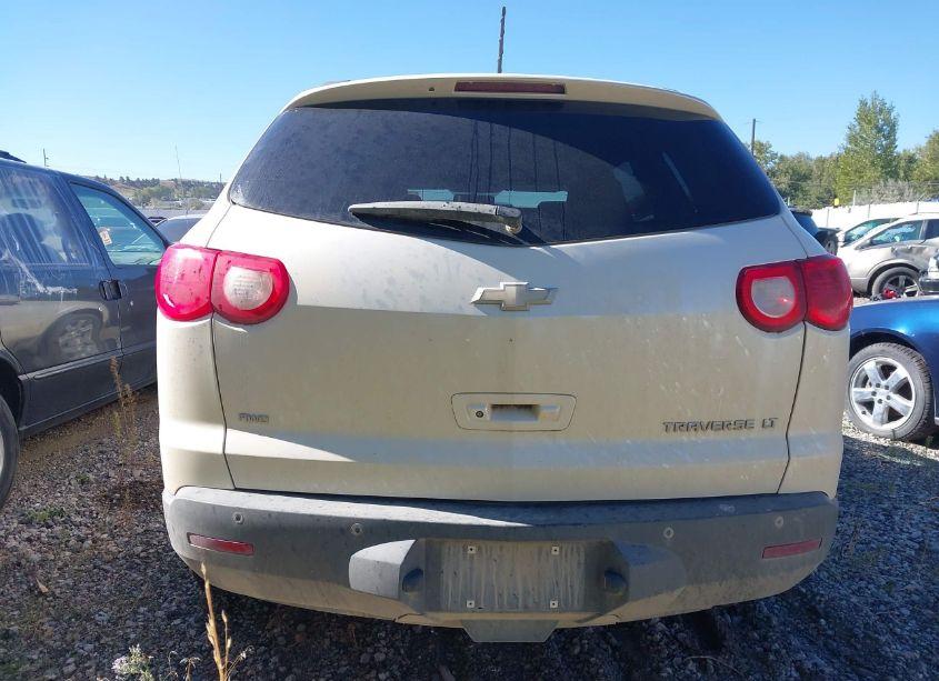 Photo 14 of 2011 Chevrolet Traverse 2LT (VIN 1GNKVJED6BJ317488)
