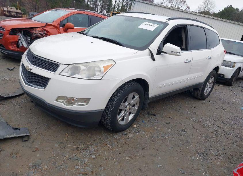 Photo 2 of 2012 Chevrolet Traverse 2LT (VIN 1GNKVJED6CJ147764)