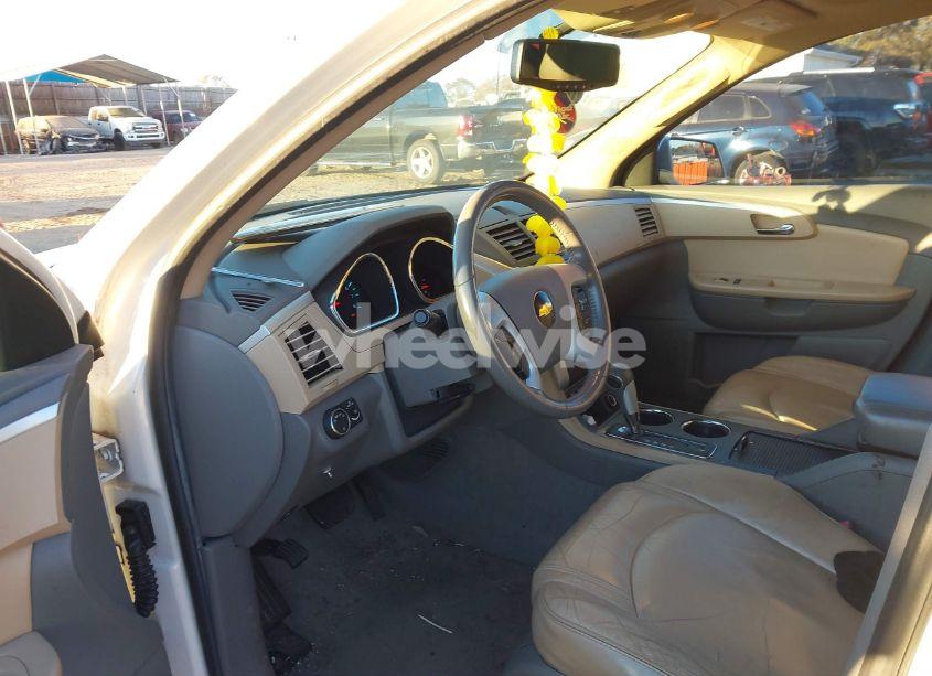 Photo 15 of 2011 Chevrolet Traverse 2LT (VIN 1GNKVJED7BJ218940)