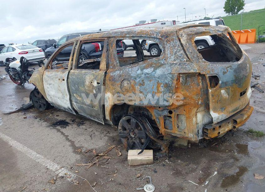 Photo 3 of 2012 Chevrolet Traverse 2LT (VIN 1GNKVJED7CJ160717)