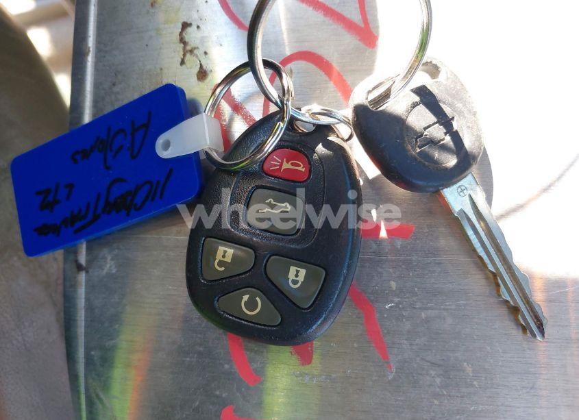 Photo 11 of 2011 Chevrolet Traverse 2LT (VIN 1GNKVJED8BJ171224)