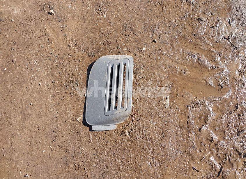 Photo 12 of 2011 Chevrolet Traverse 2LT (VIN 1GNKVJED8BJ171224)