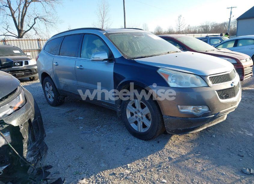 2012 Chevrolet Traverse 2LT (VIN 1GNKVJED8CJ106942) main photo