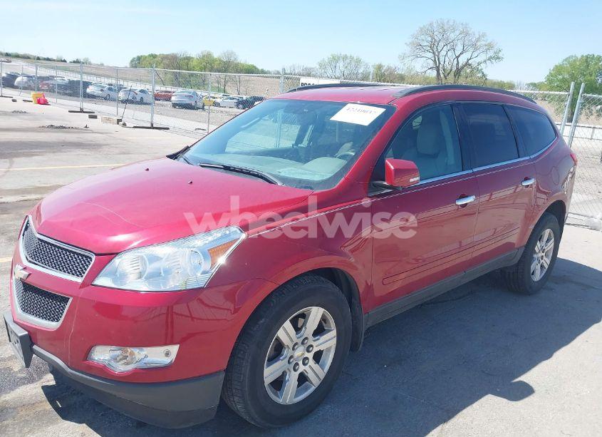 Photo 2 of 2012 Chevrolet Traverse 2LT (VIN 1GNKVJED8CJ206720)