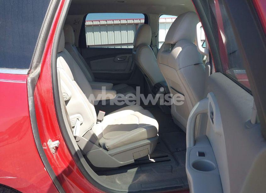 Photo 8 of 2012 Chevrolet Traverse 2LT (VIN 1GNKVJED8CJ206720)