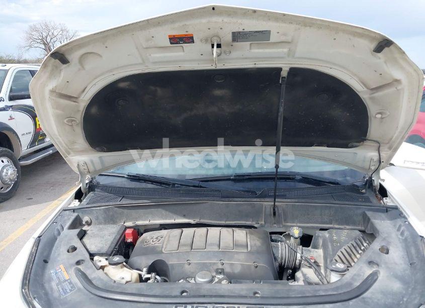 Photo 10 of 2012 Chevrolet Traverse 2LT (VIN 1GNKVJED8CJ300886)