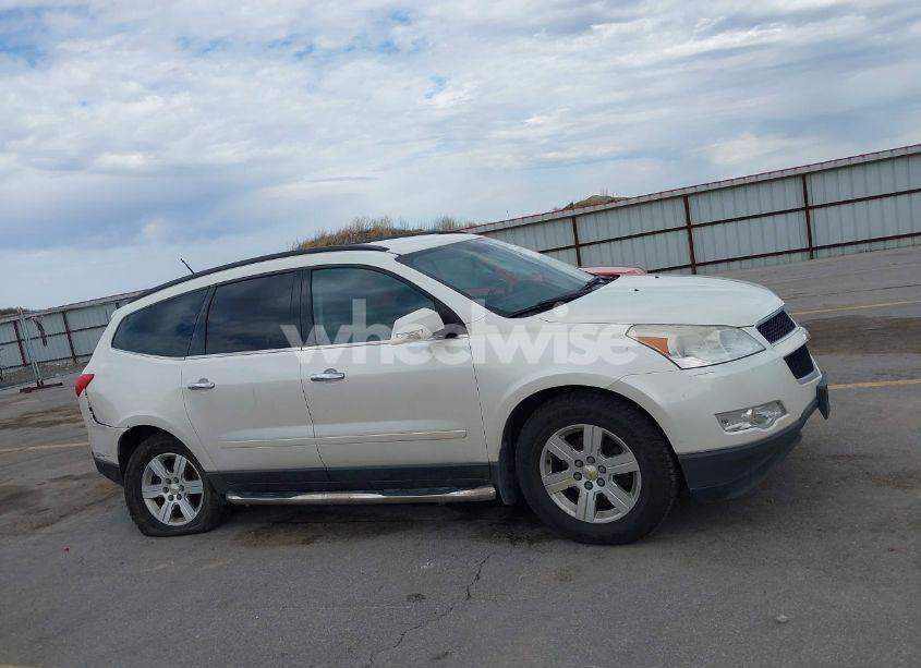 Photo 14 of 2012 Chevrolet Traverse 2LT (VIN 1GNKVJED8CJ300886)