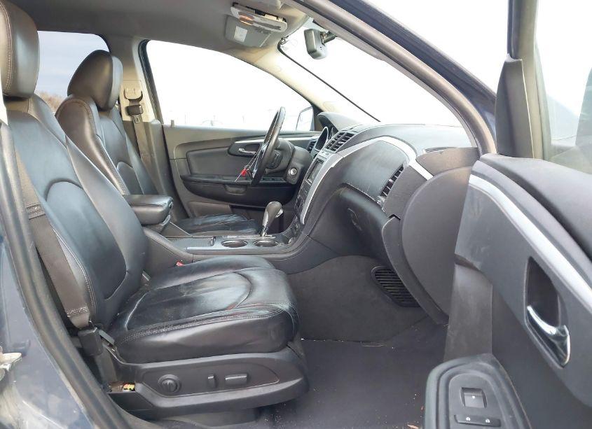 Photo 5 of 2012 Chevrolet Traverse 2LT (VIN 1GNKVJED8CJ311287)