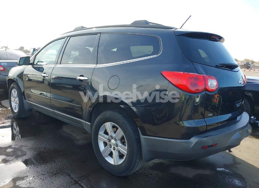 Photo 3 of 2011 Chevrolet Traverse 2LT (VIN 1GNKVJED9BJ114496)