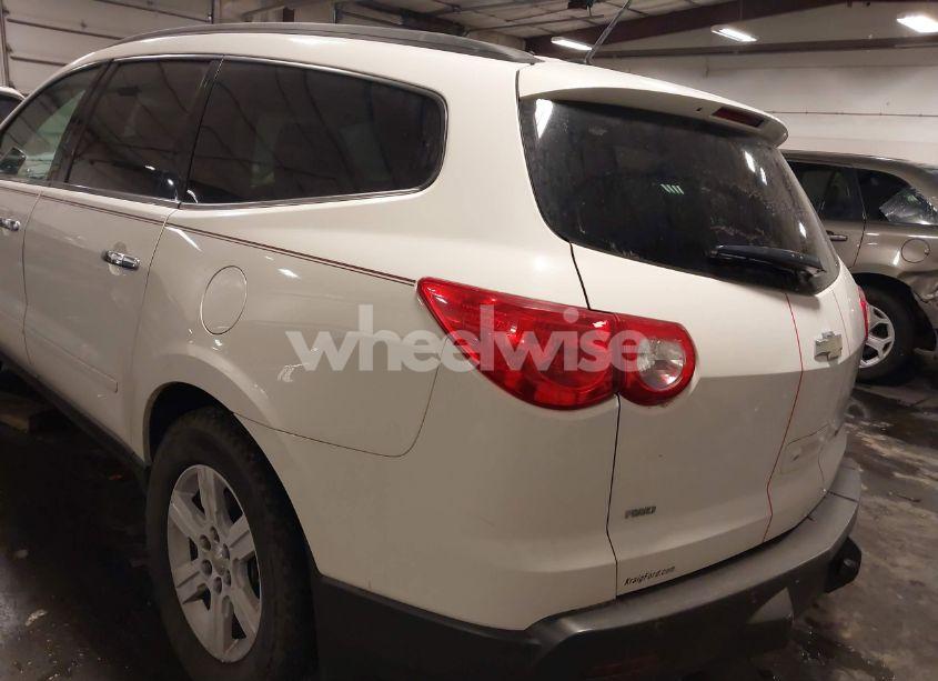 Photo 14 of 2011 Chevrolet Traverse 2LT (VIN 1GNKVJED9BJ181051)