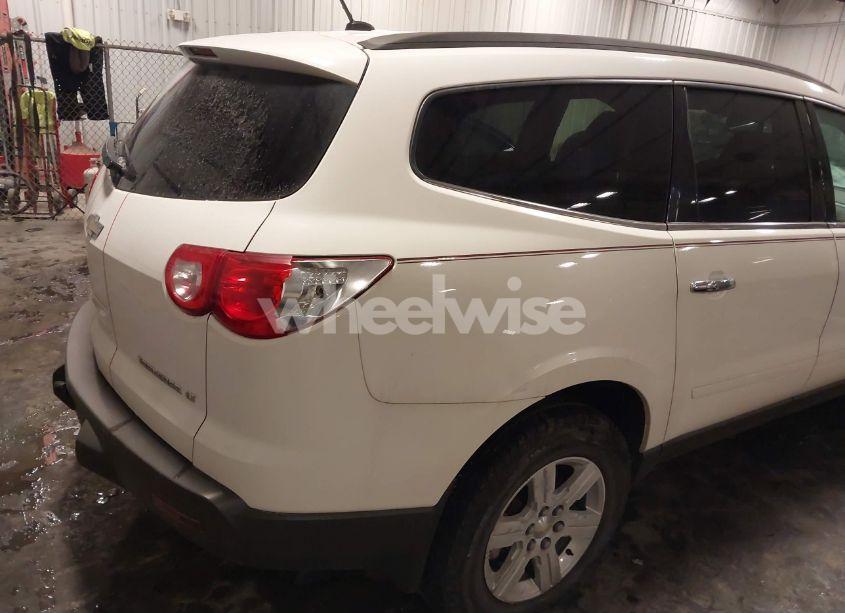 Photo 15 of 2011 Chevrolet Traverse 2LT (VIN 1GNKVJED9BJ181051)
