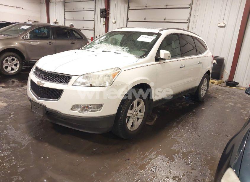 Photo 2 of 2011 Chevrolet Traverse 2LT (VIN 1GNKVJED9BJ181051)