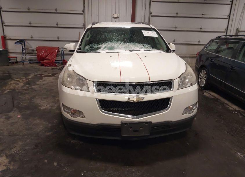 Photo 6 of 2011 Chevrolet Traverse 2LT (VIN 1GNKVJED9BJ181051)