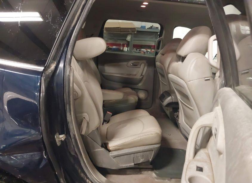 Photo 8 of 2011 Chevrolet Traverse 2LT (VIN 1GNKVJED9BJ387308)